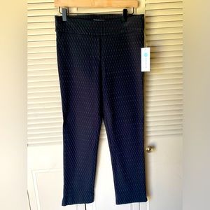 NWT Women’s straight leg black dress pant, size Medium